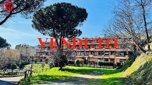 Foto Appartamento a Sacrofano di 120 m² con 4 locali in vendita