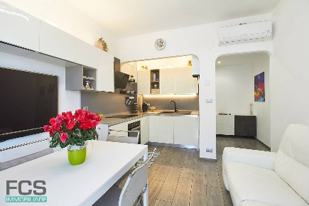 Foto Appartamento in Viale Repubblica, Pietra Ligure Centro di 73 m²