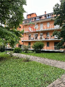 Foto Appartamento in Via Martiri della Libertà, Zogno Centro di 140 m²