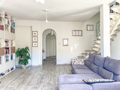 Foto Villa unifamiliare in Via Viani, Forte dei Marmi Centro di 180 m²