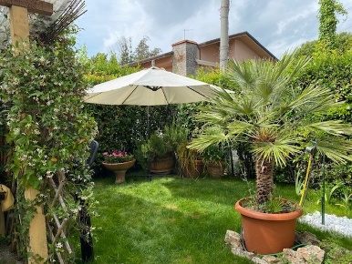 Foto Appartamento in via Papini, Forte dei Marmi in vendita