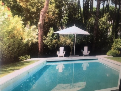 Foto Villa unifamiliare a Forte dei Marmi Roma Imperiale di 450 m²