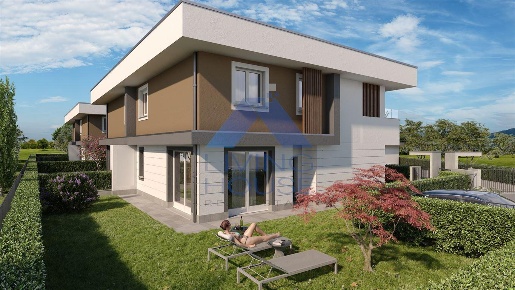 Foto Villa bifamiliare in Via Messa, Lesmo di 188 m² con 4 locali