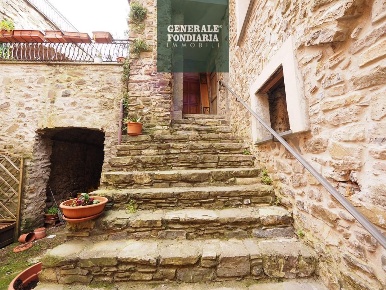 Foto Appartamento a Bolano di 65 m² con 3 locali in vendita