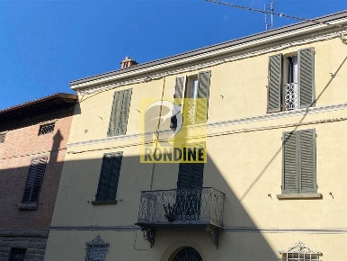Foto Appartamento a Brisighella Centro di 88 m² con 4 locali in vendita
