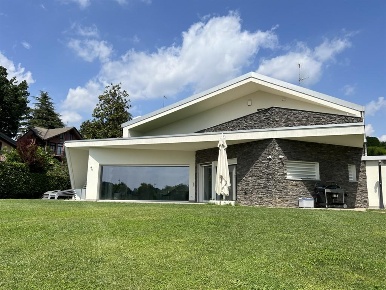 Foto Villa unifamiliare in via Pietro Micca, Triuggio Montemerlo di 178 m²