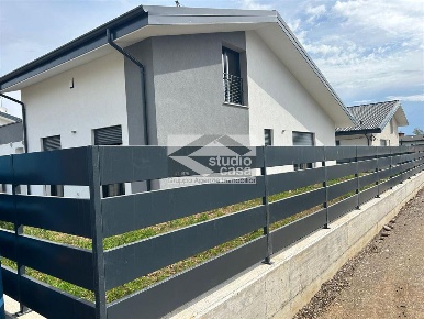 Foto Villa unifamiliare a Verdello di 226 m² con 4 locali in vendita