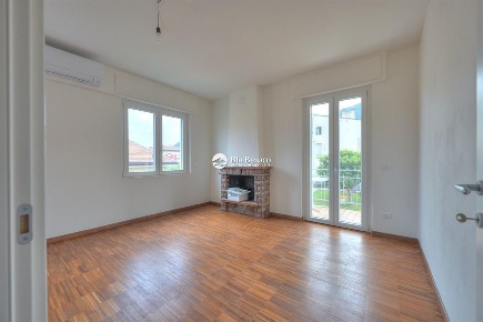 Foto Appartamento in Via Galileo Galilei, Toscolano-Maderno di 65 m²