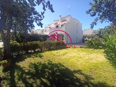 Foto Villa a schiera a Campomarino di 160 m² con 5 locali in vendita