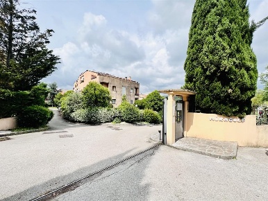 Foto Appartamento in Via del Laghetto, Castel Gandolfo Pavona di 45 m²