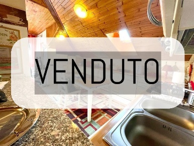 Foto Appartamento a Venegono Superiore di 100 m² con 3 locali in vendita