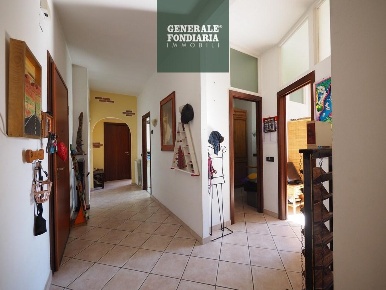 Foto Appartamento a Bolano di 83 m² con 4 locali in vendita