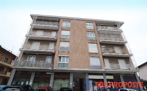 Foto Appartamento a Lazzate di 96 m² con 3 locali in vendita
