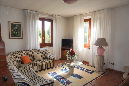 Foto Villa a schiera a Chiusi di 450 m² in vendita