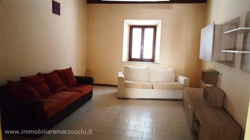 Foto Appartamento in Vicolo del Tinaio 41, Monteroni d'Arbia Ponte A Tressa
