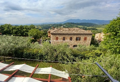 Foto Villa a schiera in piazza XX Settembre 1, Chiusi di 116 m² in vendita