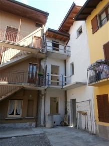 Foto Appartamento in via Monte Grappa, Brembate di Sopra in vendita