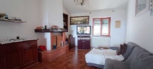 Foto Appartamento a Luni di 90 m² con 4 locali in vendita