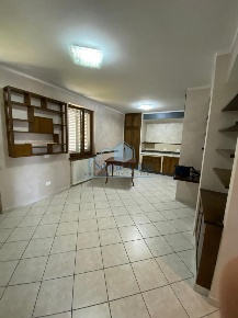 Foto Appartamento a Castelnuovo Magra Centro di 75 m² con 4 locali