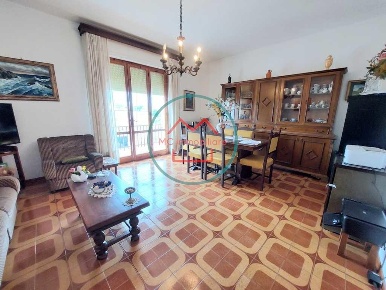 Foto Appartamento a Buggiano Borgo A Buggiano di 120 m² con 5 locali