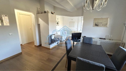 Foto Appartamento a Luni Luni Mare di 82 m² con 4 locali in vendita