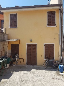 Foto Appartamento a Marmirolo Pozzolo di 90 m² con 5 locali in vendita
