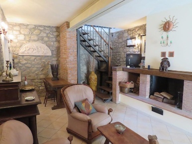 Foto Casa indipendente a Pontremoli Grondola di 114 m² con 6 locali