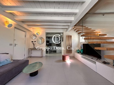 Foto Villa bifamiliare a Forte dei Marmi Centro di 150 m² con 6 locali