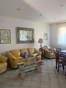Foto Villa bifamiliare a Forte dei Marmi Centro di 150 m² con 6 locali