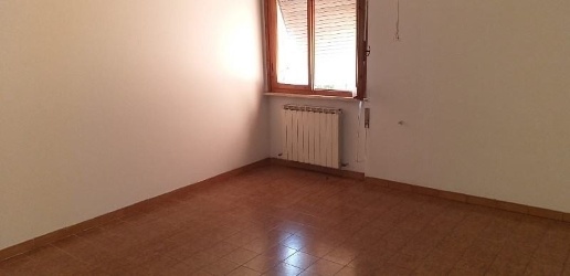 Foto Appartamento a Bolano Centro di 90 m² con 4 locali in vendita