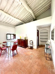 Foto Appartamento a Vicopisano di 110 m² con 4 locali in affitto