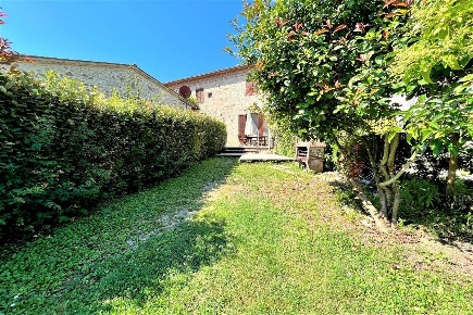 Foto Villa a schiera a San Gimignano Badia A Elmi di 100 m² con 4 locali