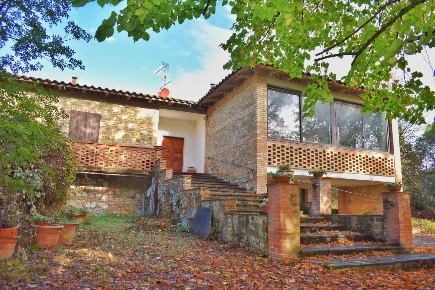 Foto Villa unifamiliare a San Gimignano di 170 m² con 7 locali in vendita