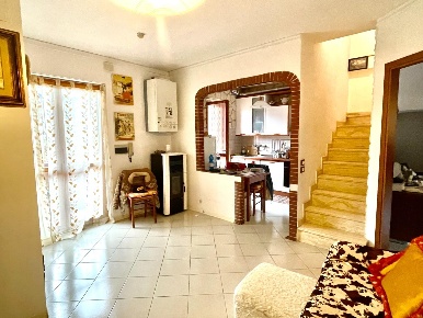 Foto Appartamento a Castelnuovo Berardenga Monteaperti di 108 m² in vendita