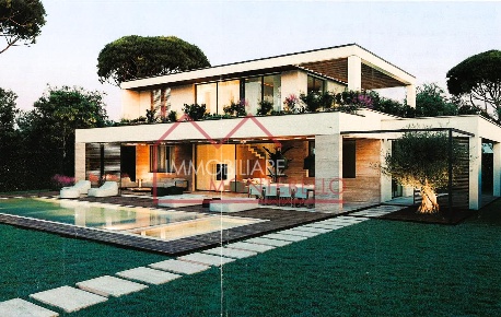 Foto Villa unifamiliare a Forte dei Marmi Centro di 340 m² con 11 locali