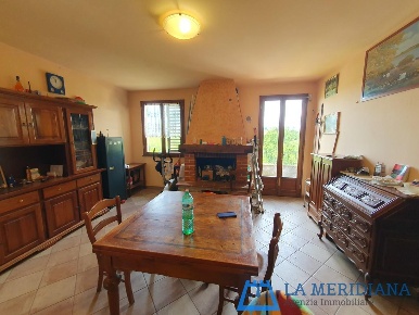 Foto Appartamento a Lamporecchio Centro di 75 m² con 3 locali in vendita