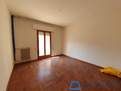 Foto Appartamento a Lamporecchio Centro di 120 m² con 4 locali in vendita