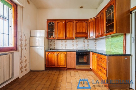 Foto Appartamento a Lamporecchio Centro di 90 m² con 4 locali in vendita