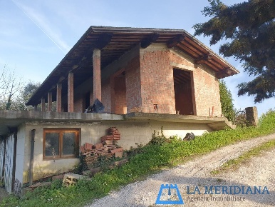 Foto Casa indipendente a Lamporecchio Centro di 100 m² con 2 locali