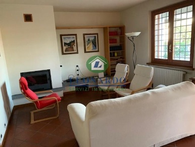 Foto Villa a schiera a Massa e Cozzile Margine Coperta Traversagna