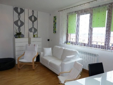 Foto Appartamento a Monteroni d'Arbia Centro di 62 m² con 4 locali