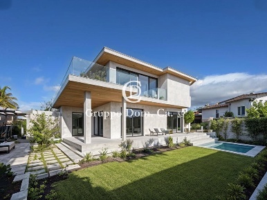 Foto Villa unifamiliare a Forte dei Marmi Centro di 180 m² con 9 locali