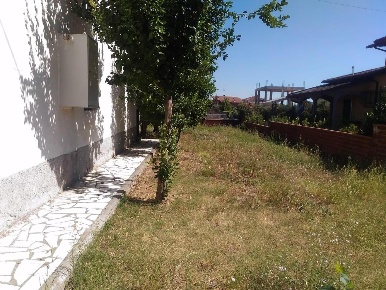 Foto Casa indipendente a Luni Casano Dogana Isola di 240 m² con 10 locali