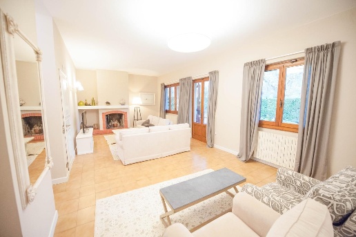 casa indipendente in affitto a Forte dei Marmi in zona Roma Imperiale