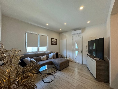 Foto Casa indipendente a Forte dei Marmi Centro di 93 m² con 6 locali