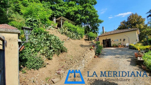 Foto Casa indipendente a Lamporecchio Centro di 100 m² con 3 locali
