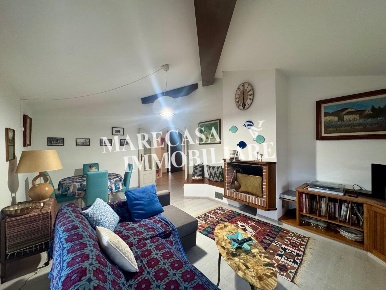 Foto Appartamento a Forte dei Marmi in vendita