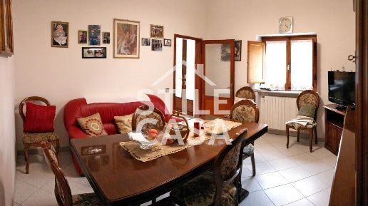 Foto Appartamento a Buggiano Borgo A Buggiano di 145 m² con 6 locali