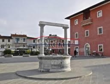 Foto Appartamento a Forte dei Marmi in vendita
