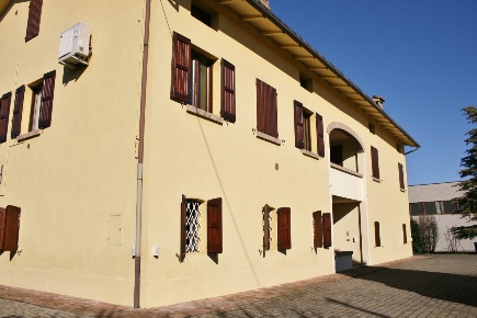 Foto Appartamento a Albinea di 122 m² con 5 locali in vendita